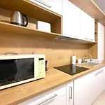 Bella Vista Apartments Brassó